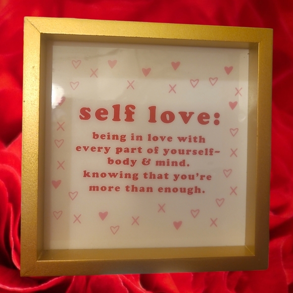 Picture frame Valentine's Day self love decoration - Picture 1 of 5